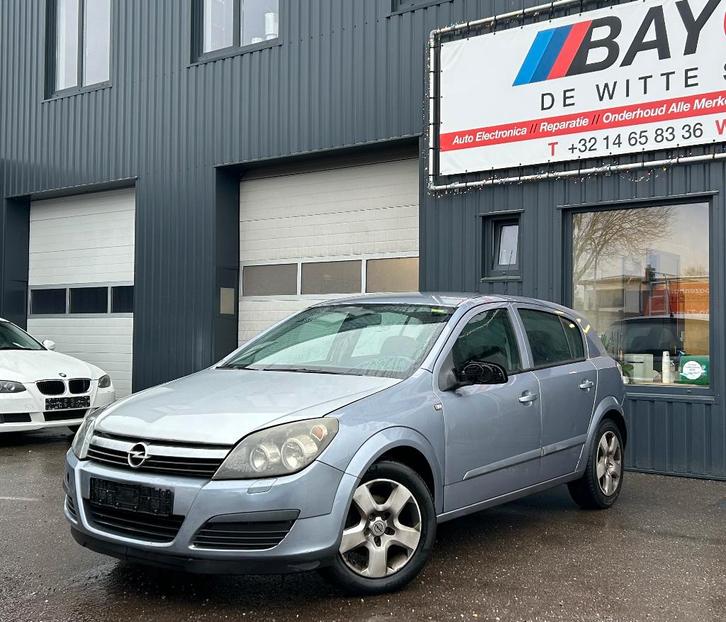 Opel Astra H 2005 airco 1.6 Benzin EXPORT, Auto's, Opel, Bedrijf, Te koop, Astra, ABS, Airbags, Airconditioning, Bluetooth, Boordcomputer