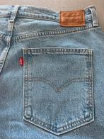 Dames Jeansbroek Levi’s en maat 33 te groot gekocht 20,00€, Ophalen, Zo goed als nieuw