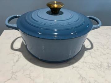 NIEUWE Le Creuset Chambray Blauw 24 cm 4,2 liter beschikbaar voor biedingen