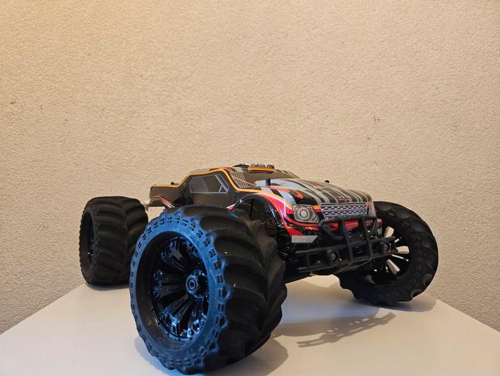 RC Truck Buggy 1:10 4WD, Hobby en Vrije tijd, Modelbouw | Radiografisch | Auto's, Gebruikt, Elektro, Schaal 1:10, RTR (Ready to Run)