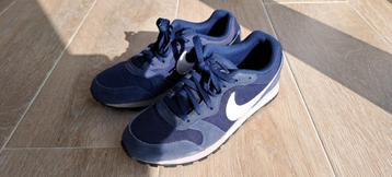 NIKE blauwe sneakers maat 40 beschikbaar voor biedingen