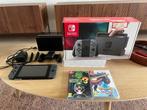 Nintendo Switch, Games en Spelcomputers, Ophalen, Met games, Met 2 controllers, Zo goed als nieuw