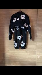 Trainingspak Bloemetjes Zwart, Sports & Fitness, Football, Taille M, Enlèvement, Neuf, Survêtement