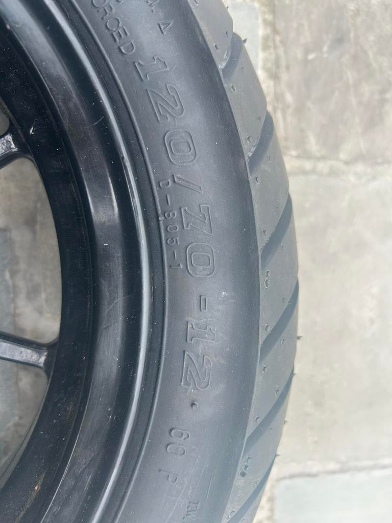 2 splinter nieuwe banden nog niet gebruikt, Autos : Divers, Pièces de sport automobile, Enlèvement, Comme neuf