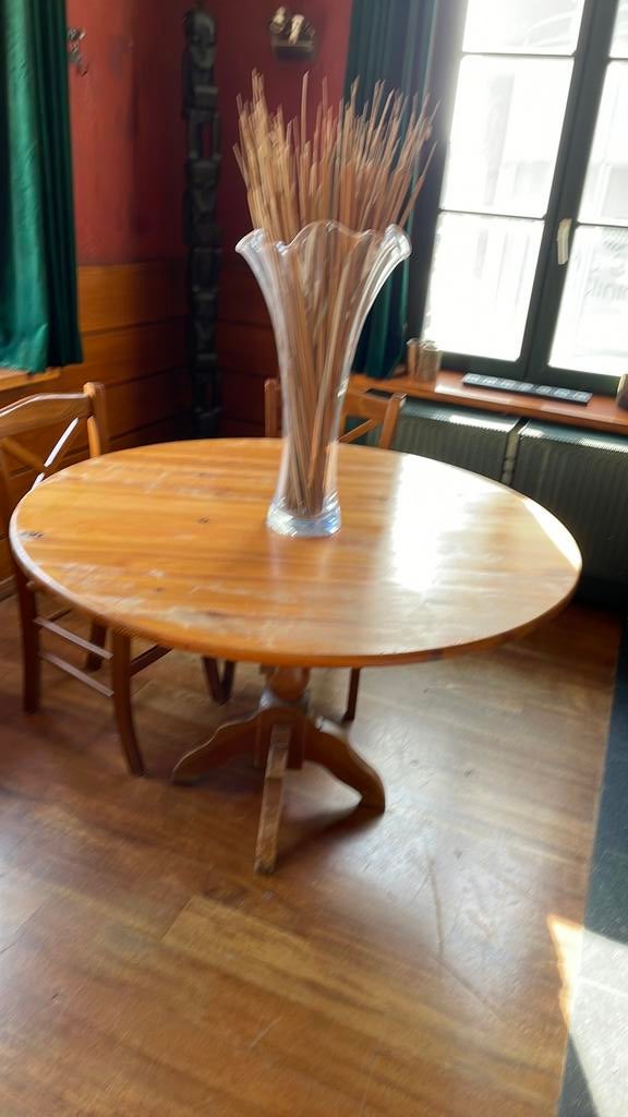 Ronde tafel, Ophalen