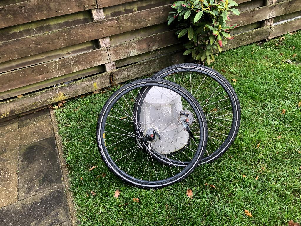 :Set OLDTIMER Wielen 28 inch achterwiel 3 vers.trommelrem, Fietsen en Brommers, Fietsonderdelen, Wiel, Gebruikt, Ophalen of Verzenden