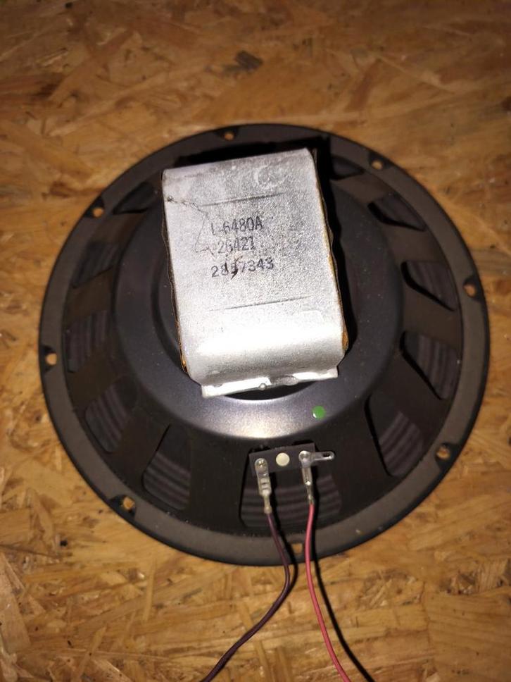 1x speaker uit Ami Rowe jukebox, Collections, Machines | Jukebox, Utilisé, Ami, Enlèvement