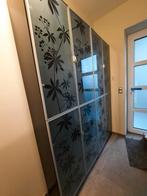 2 IKEA BILLY met NICKELBY-deuren, Huis en Inrichting, Woonaccessoires | Wandplanken en Boekenplanken, Ophalen