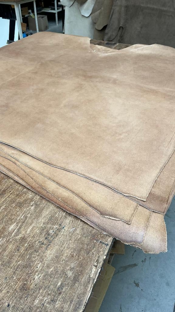 Leder, Hobby en Vrije tijd, Ophalen