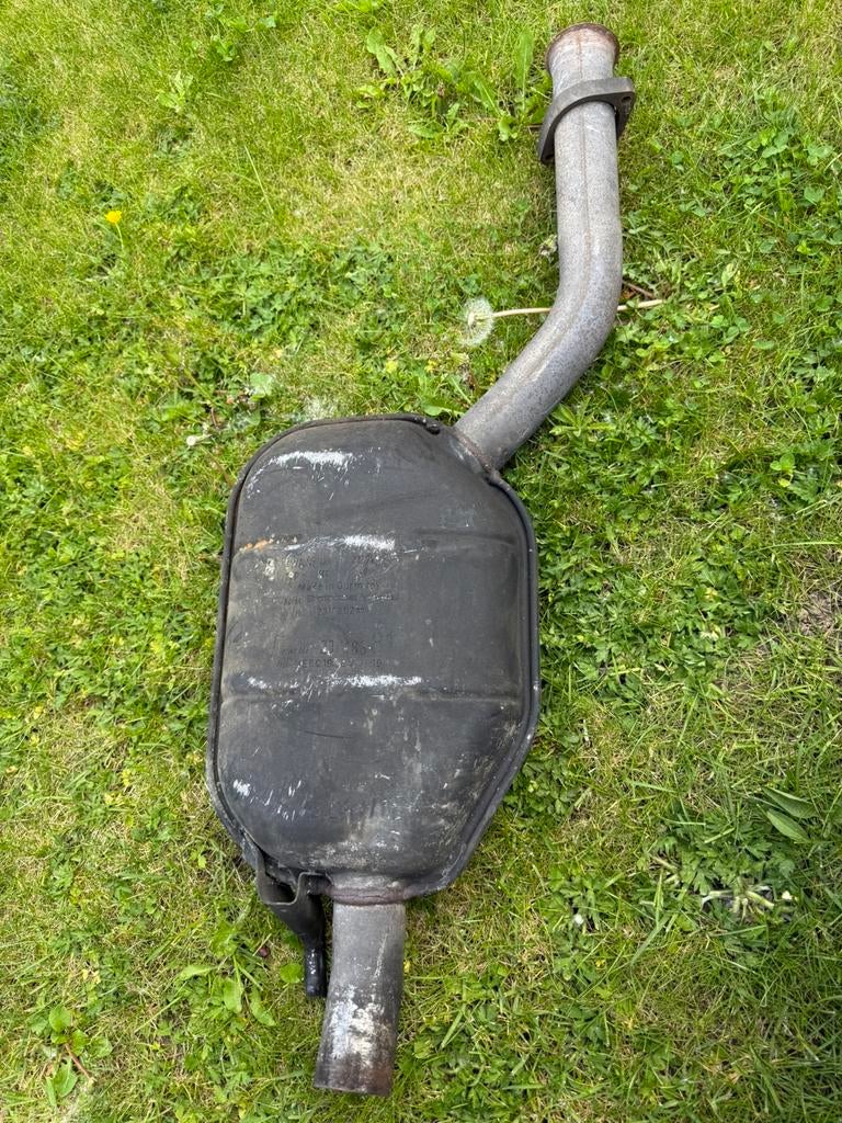 Pot d'échappement central et arrière Mercedes 190E 2.3-16, Enlèvement, Neuf, Mercedes-Benz