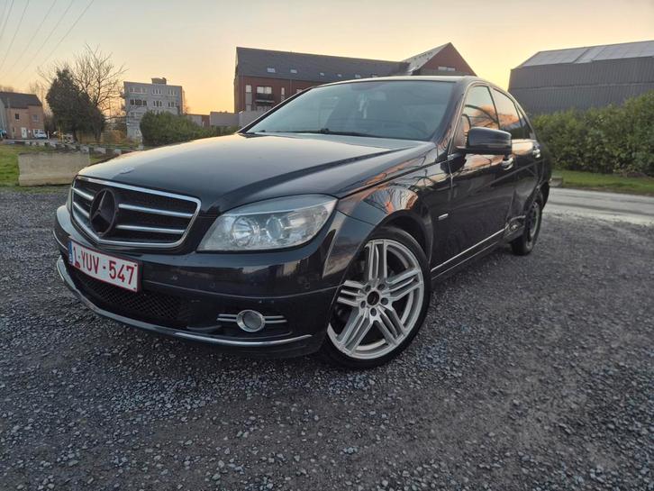 MECEDES CLASSE C  CONDITION MARCHAND OU EXPORTATION, Autos, Mercedes-Benz, Entreprise, Classe C, ABS, Caméra de recul, Phares directionnels