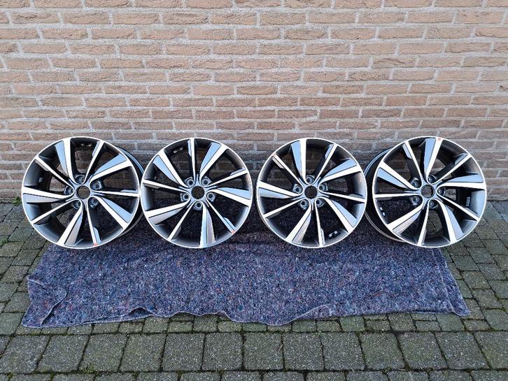 Bicolour 18 inch velgen 5x114,3 - 7.5Jx18 - met TMPS, Autos : Pièces & Accessoires, Pneus & Jantes, Jante(s), Autres dimensions
