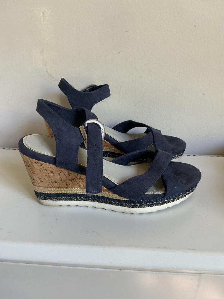 Sandalen met sleehak, Marco Tozzi , maat 40, Ophalen of Verzenden, Gedragen, Blauw