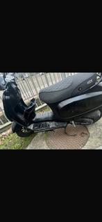 Gts toscana a klasse, Fietsen en Brommers, Gebruikt, Benzine, Ophalen, Overige merken