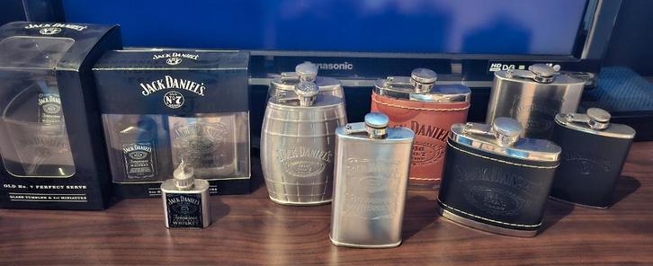 Jack Daniel's divers flasques, Collections, Collections Autre, Comme neuf, Enlèvement