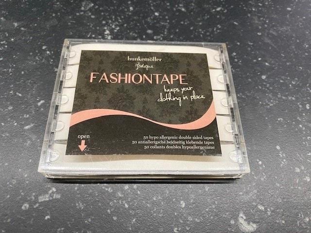 Fashiontape om kleding op zijn plaats te houden, Kleding | Dames, Ondergoed en Lingerie, Overige typen, Ophalen of Verzenden