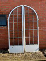 Antieke gietijzeren ronde buitendeur, Doe-het-zelf en Bouw, Ophalen, Gebruikt, Buitendeur, Metaal