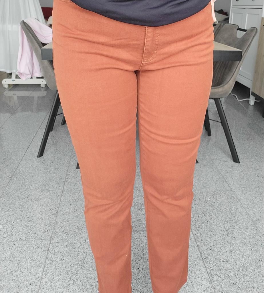 Brax Dames broek maat is 40, Ophalen of Verzenden