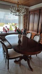 Tafel ovaal kerselaar en 4 mooie propere stoelen, Ophalen