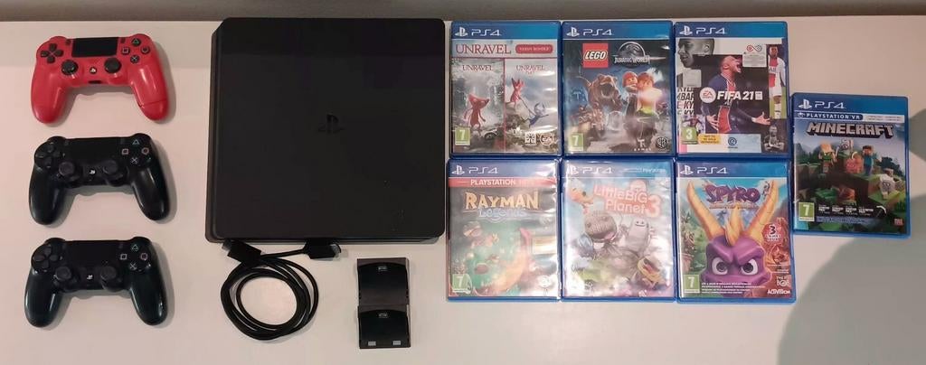 PS4 + 3 controllers + 7 games + oplaadstation, Ophalen of Verzenden, Original, Met 3 controllers of meer, Gebruikt