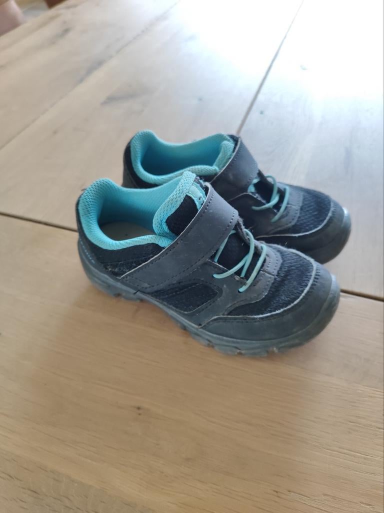 Lage wandelschoenen kind maat 28, Sports & Fitness, Hockey, Enlèvement, Chaussures