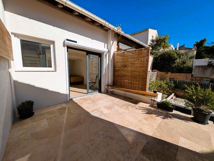 Sud France St-Raphaël - 2/3 kamers 47 m² terras - tuin, Immo, Buitenland, Frankrijk, Overige soorten, Stad