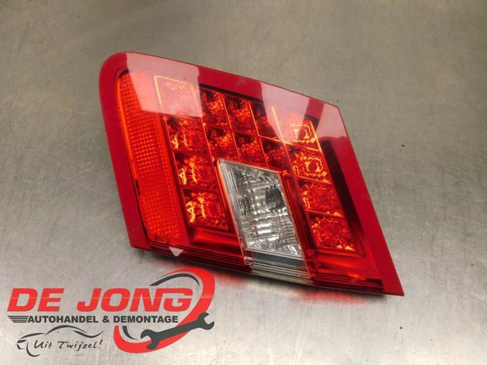 Achterlicht rechts van een Mercedes E-Klasse, Gebruikt, -, Ophalen of Verzenden, -