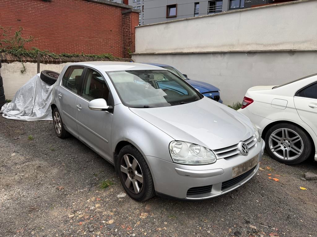 Vw golf 5 1900 tdi pour piece ou a réparer, Autos, Achat, Diesel, Golf, Particulier