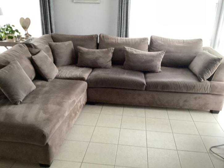 Canapé de couleur taupe, Maison & Meubles, Canapés | Salons, Utilisé, Banc d'angle, Quatre personnes ou plus, 250 à 300 cm, 75 à 100 cm
