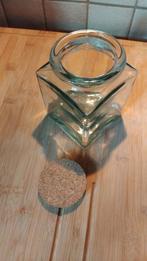 Grote vierkante glazen pot met kurken deksel, Huis en Inrichting, Ophalen of Verzenden