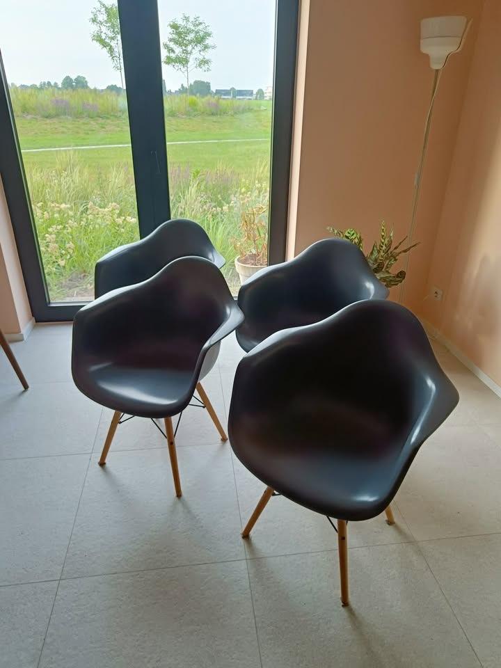 Moderne designstoel – Comfort en stijl in één, Ophalen, Kunststof, Gebruikt, Overige kleuren