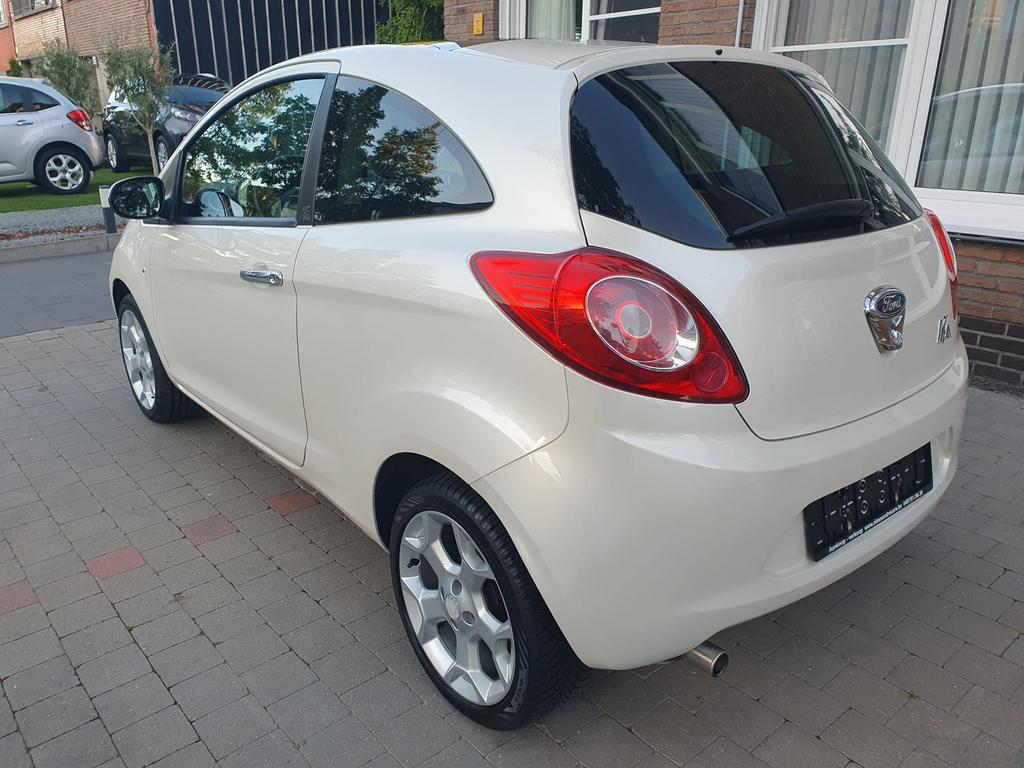 Ford Ka 1.2i! Topstaat* Airco* Panodak* Benzine* Garantie!, Autos, 1242 cm³, Achat, Entreprise, Boîte manuelle