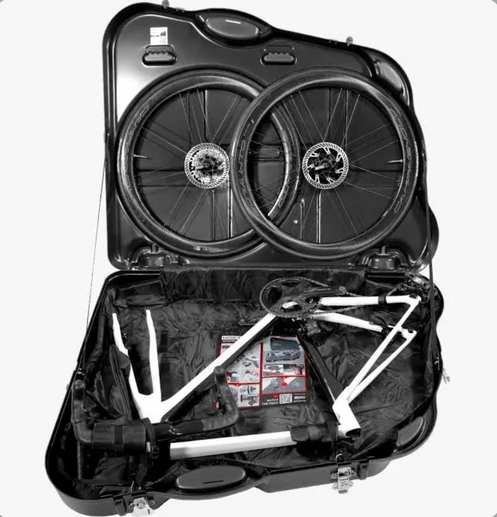 Location valise rigide pour vélo, Vélos & Vélomoteurs, Vélos | Hommes | Vélos de sport & Vélo de randonnée, Comme neuf, Enlèvement