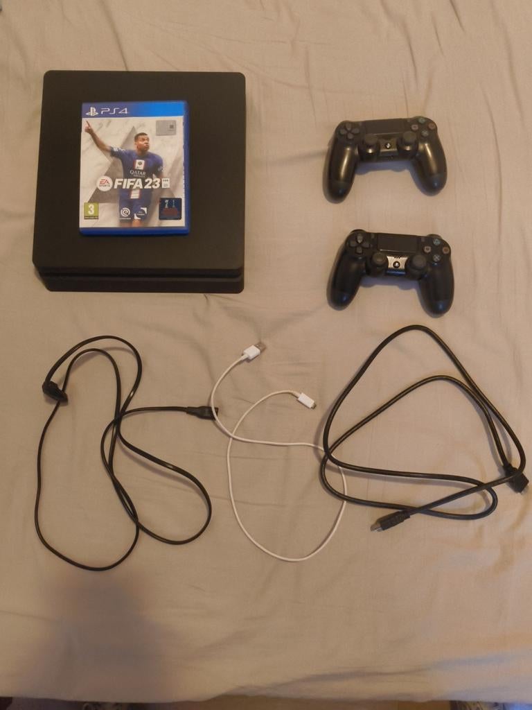 Ps4 slim 1 terabyte, Consoles de jeu & Jeux vidéo, Comme neuf, Enlèvement, 1 TB, Avec jeux