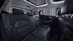 Mercedes-Benz GLA 200 D Urban Line (automatique), Autos, 121 g/km, Argent ou Gris, 1800 kg, Entreprise