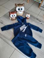 Survêtement Nike tailles 68-74, Enlèvement ou Envoi