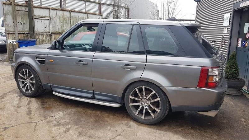 SERRURE DE PORTE RODS ARRIÈRE GAUCHE Land + Range Rover, Autos : Pièces & Accessoires, Utilisé, Land Rover