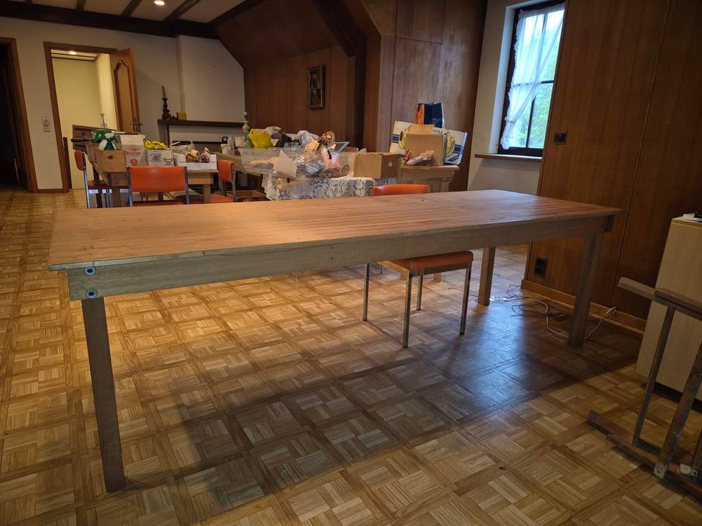 Zeer stevige feesttafel of keukentafel. 3 stuks, Huis en Inrichting, Ophalen