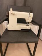 Naaimachine te koop, Ophalen of Verzenden, Zo goed als nieuw, Naaimachine