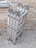 Échelle : échelle pliante, Enlèvement, Échelle