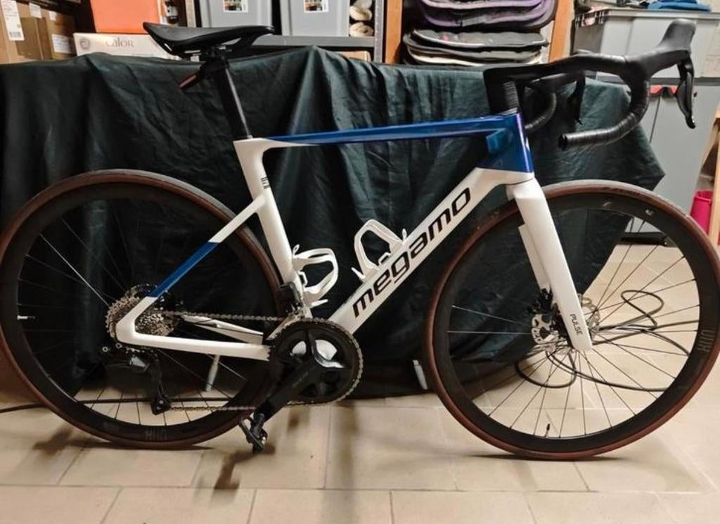 Megamo pulse 20, Vélos & Vélomoteurs, Vélos | Vélos de course, Carbone, Enlèvement