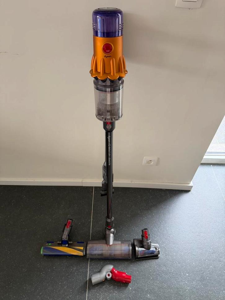 Dyson V12, Elektronische apparatuur, Stofzuigers, Zo goed als nieuw, Stofzuiger, Minder dan 1200 watt, Reservoir, Ophalen