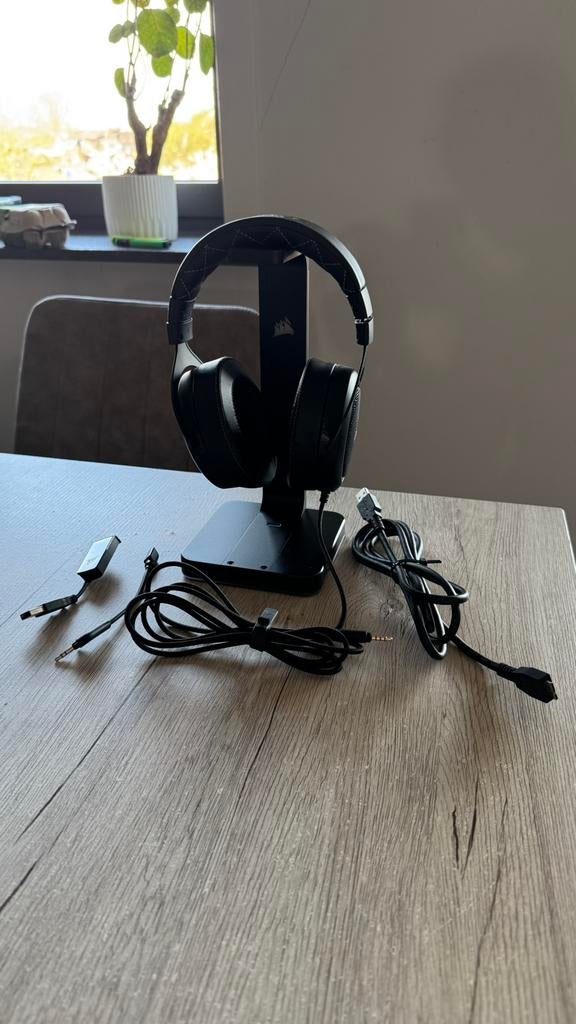 Headset Corsair, Webcam Razed, Motherboard Aorus, Ophalen of Verzenden, Zo goed als nieuw