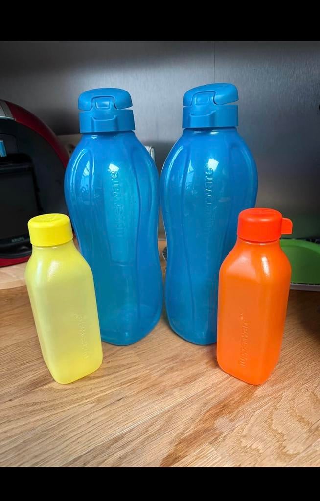 Differents articles de la marque Tupperware, Maison & Meubles, Cuisine| Tupperware, Comme neuf, Rouge, Enlèvement
