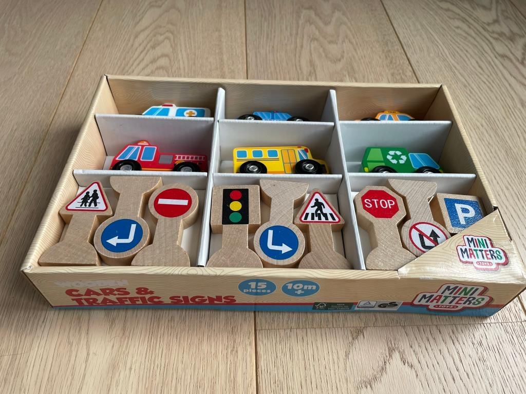 Mini matters auto’s en verkeersborden, Kinderen en Baby's, Ophalen of Verzenden, Zo goed als nieuw