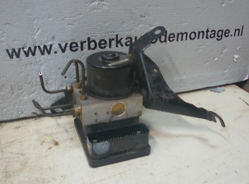 BLOC ABS (FREINS ANTI-BLOCAGE) Ford Fiesta 5 (JD / JH), Info@VerberkAutodemontage.nl, Nijverheidstraat 1a 1a
5405 AJ  UDEN, NL