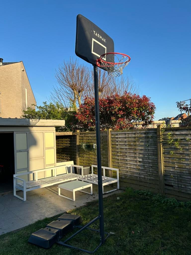 Basketring tarmak, Ophalen, Zo goed als nieuw