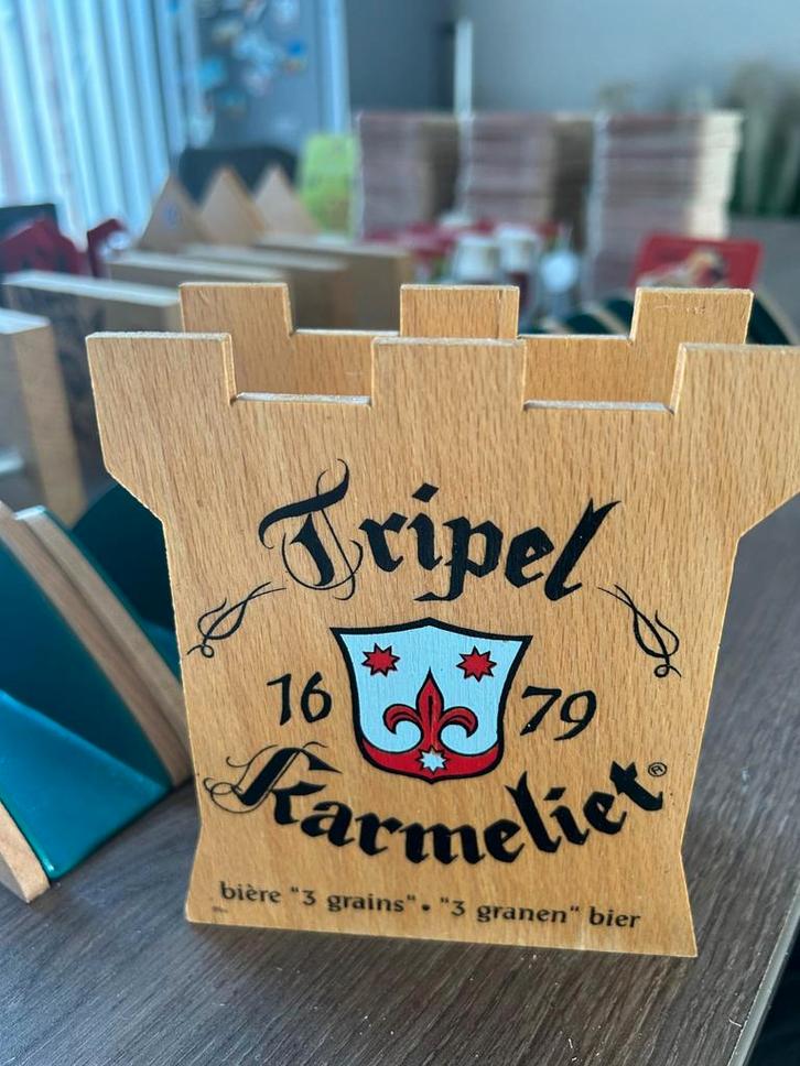 300 bierviltjes + houders Duvel/Westmalle/Tripel, Verzamelen, Biermerken, Duvel, Ophalen