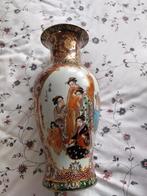 Chinese vaas met bord, Antiek en Kunst, Ophalen