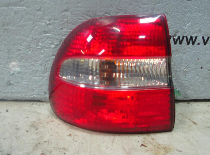 FEU ARRIÈRE GAUCHE Volvo V40 (VW) (30621887), Info@VerberkAutodemontage.nl, Nijverheidstraat 1a 1a
5405 AJ  UDEN, NL, Dhr. R. Verberk